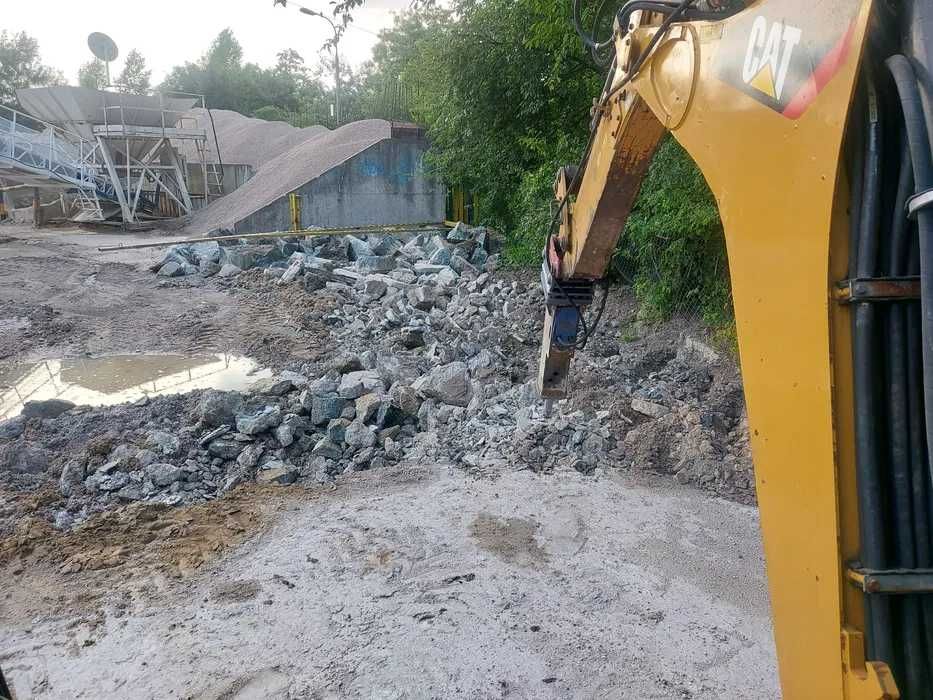 Kucie betonu Koparką koparko-ładowarką Ręcznie Rozbiórki Wywóz gruzu