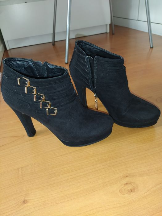Sapatos senhora.