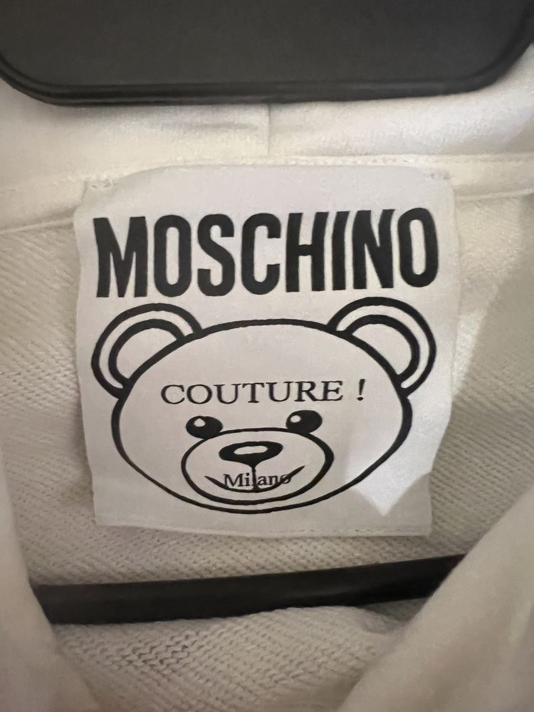 Худи Moschino