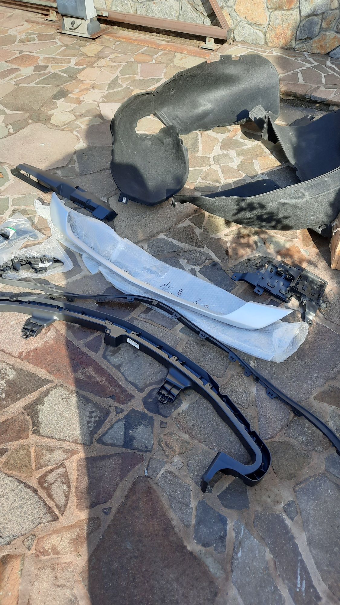 Продам Бампер на Buick Encore GX 2020г