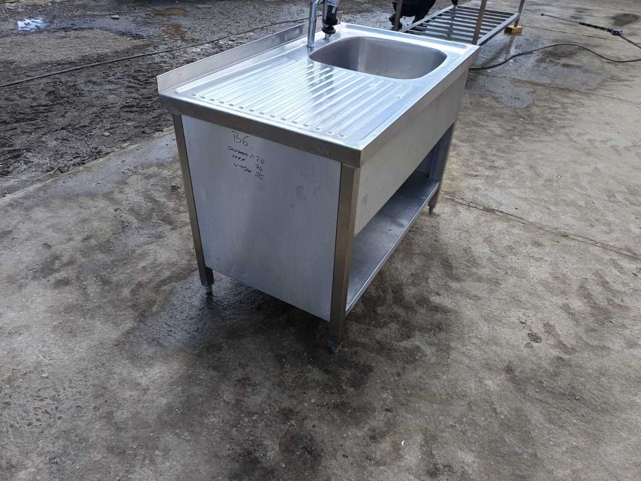 Zlew nierdzewny gastronomiczny.