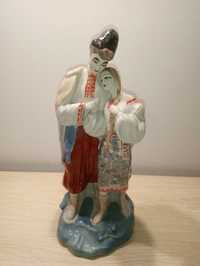 Figurka porcelanowa "Para zakochanych"