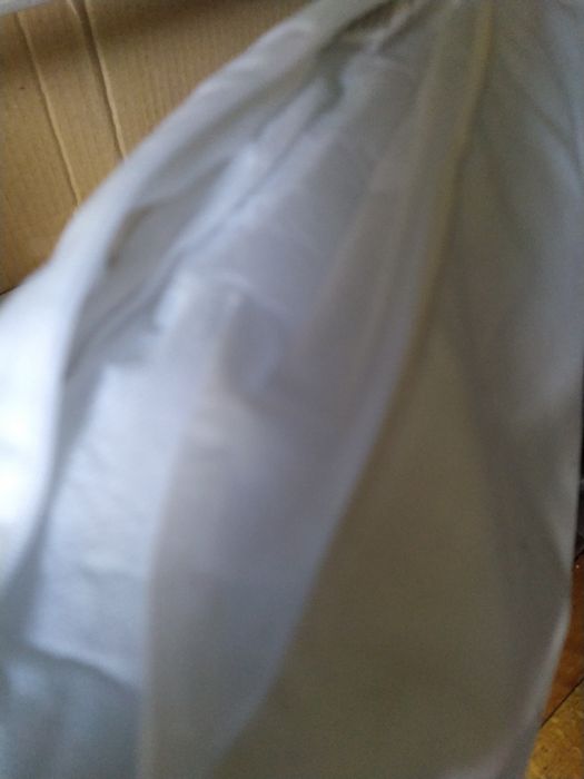 Poduszka welur z królikami.