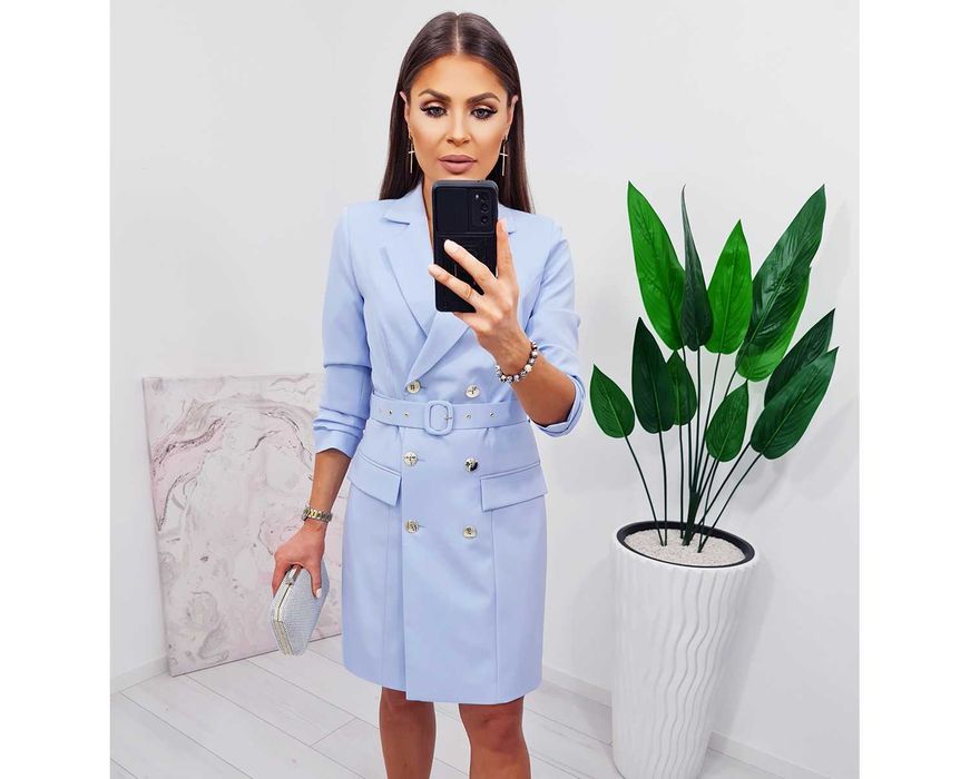 Sukienka marynarkowa polska dwurzędowa z paskiem błękitna guziki 44