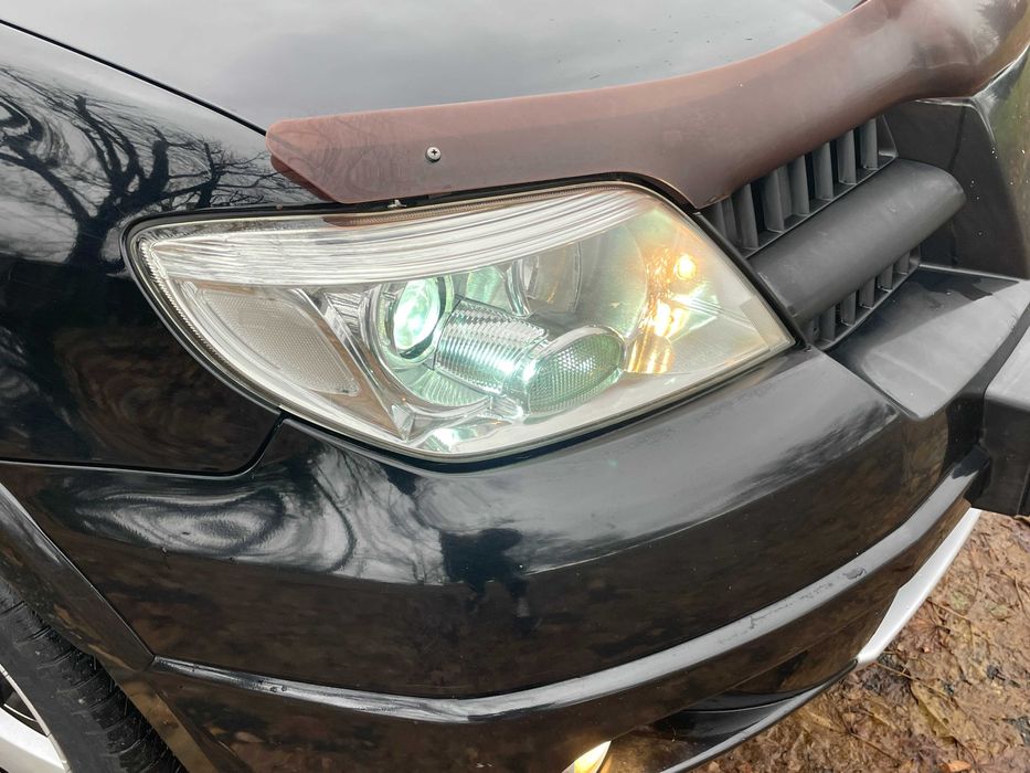 Mitsubishi Outlander 2.4 АКПП 2007 год