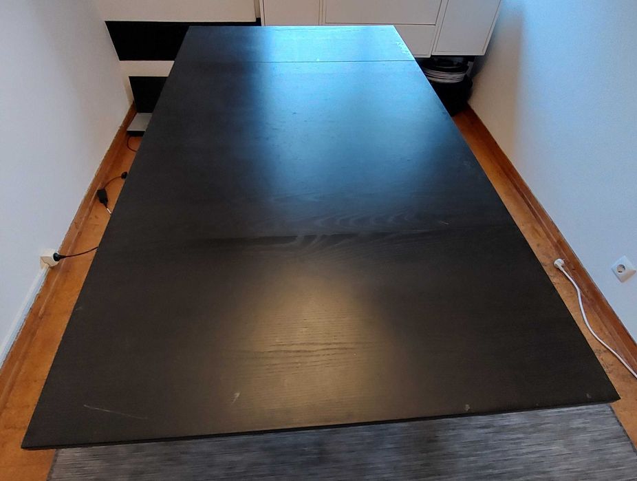 Mesa de Sala IKEA - BJURSTA - preta