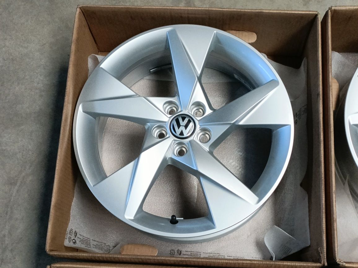 NOWE Alufelgi VW 17 cali 5x100 Polo Golf Vento Bora