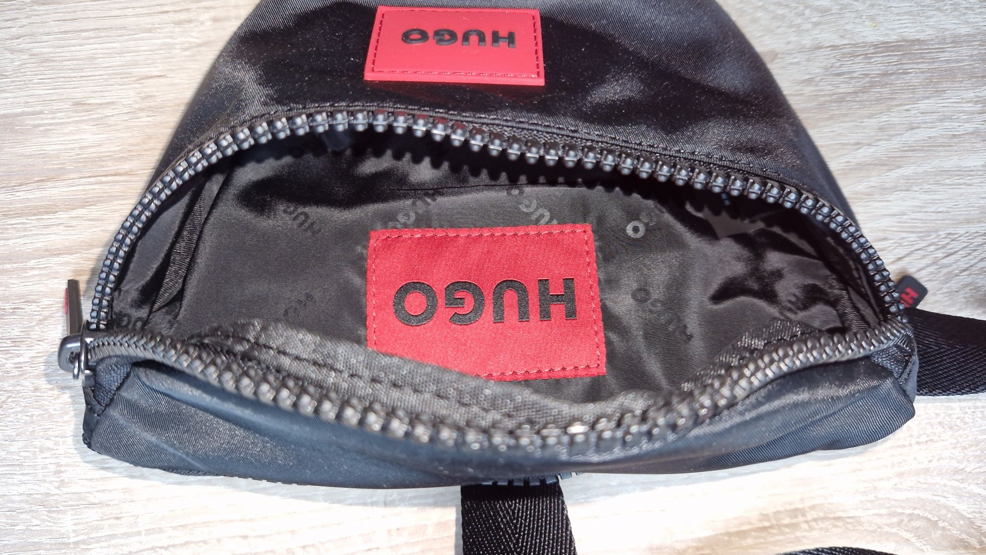 Nerka Hugo unisex