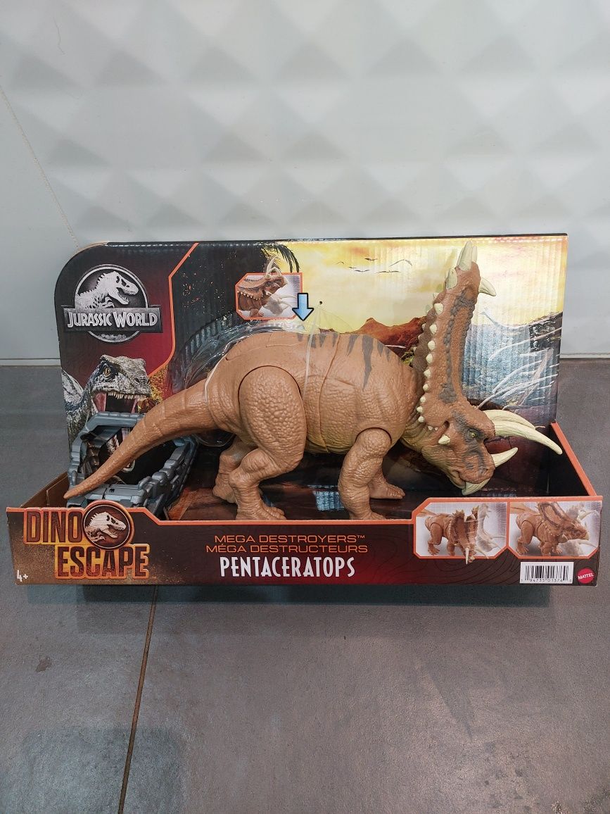 Figurka dinozaur Pentaceratops