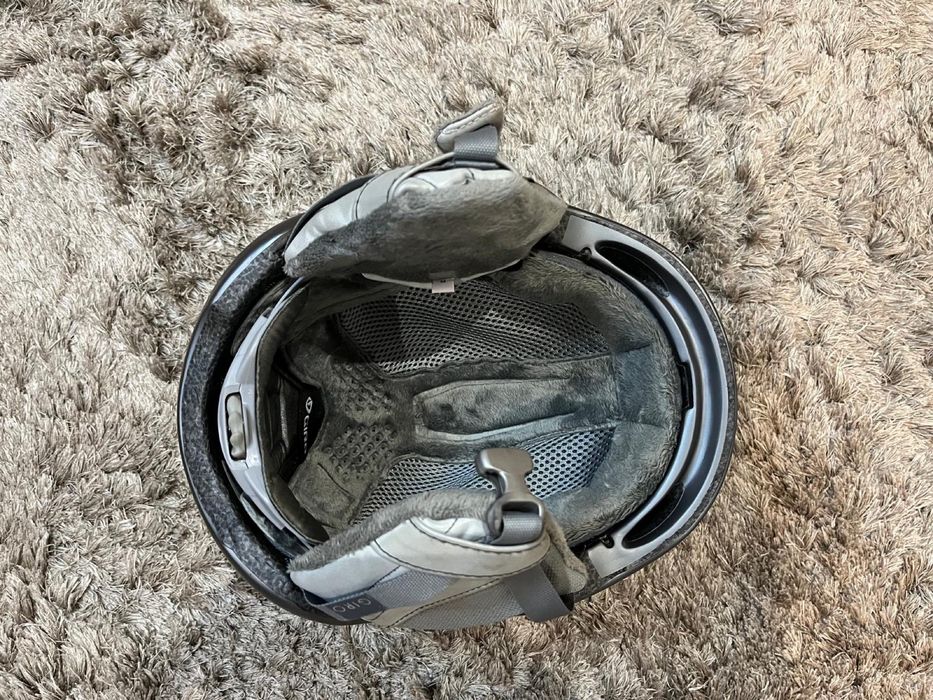 Capacete de esqui / snowboard marca Giro