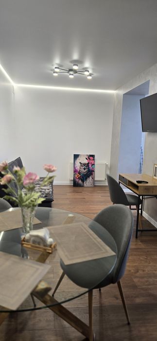 Яровиця 2 поверх подобово та погодинно