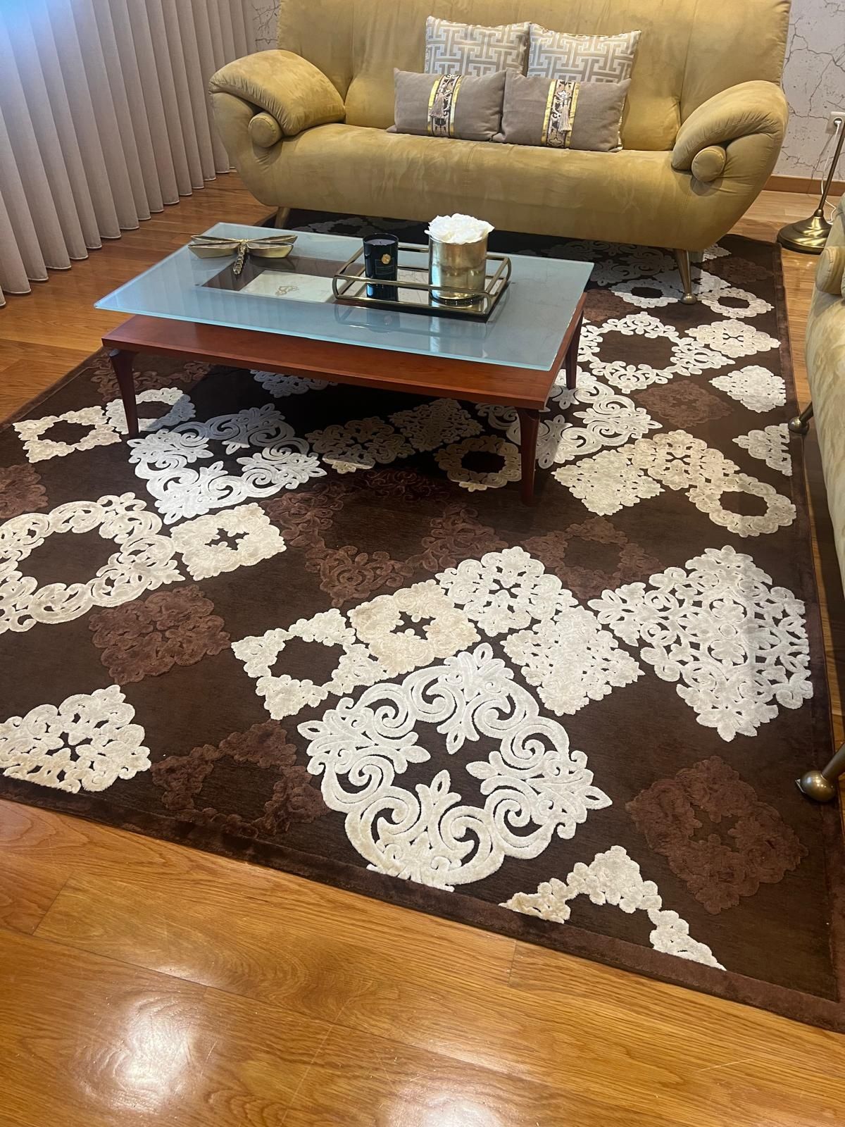 2 carpetes como novas