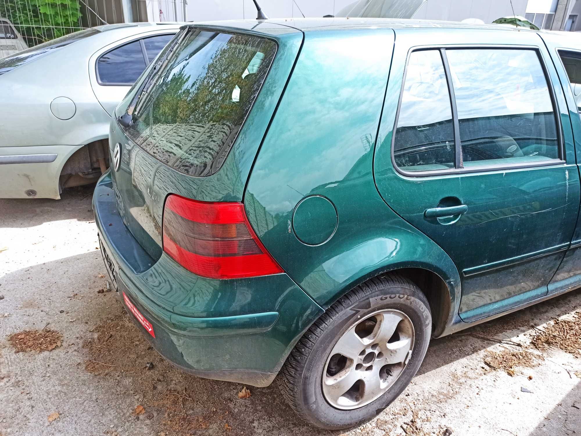 Volkswagen Golf IV Samochody na części