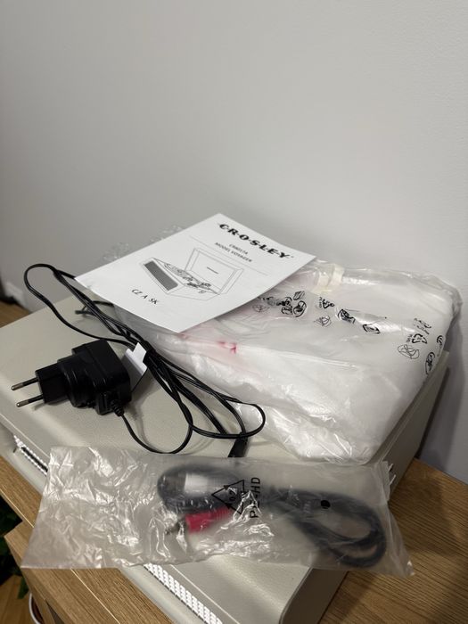 Вініловий програвач Crosley Voyager (Dune)