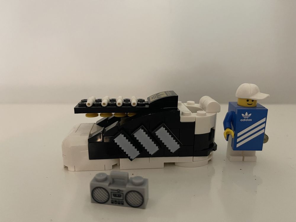LEGO Mini Adidas Originals Superstar Promo Set 40486