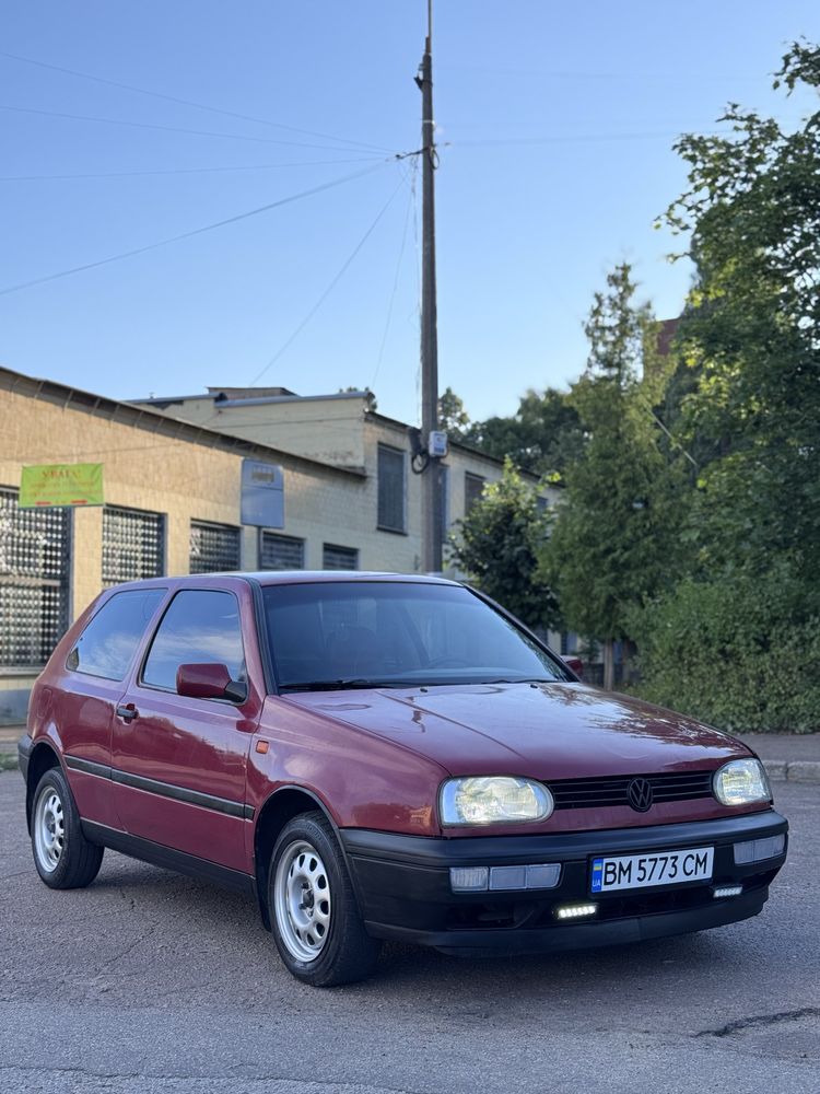 Volkswagen Golf 3 1.8i 1992 купе