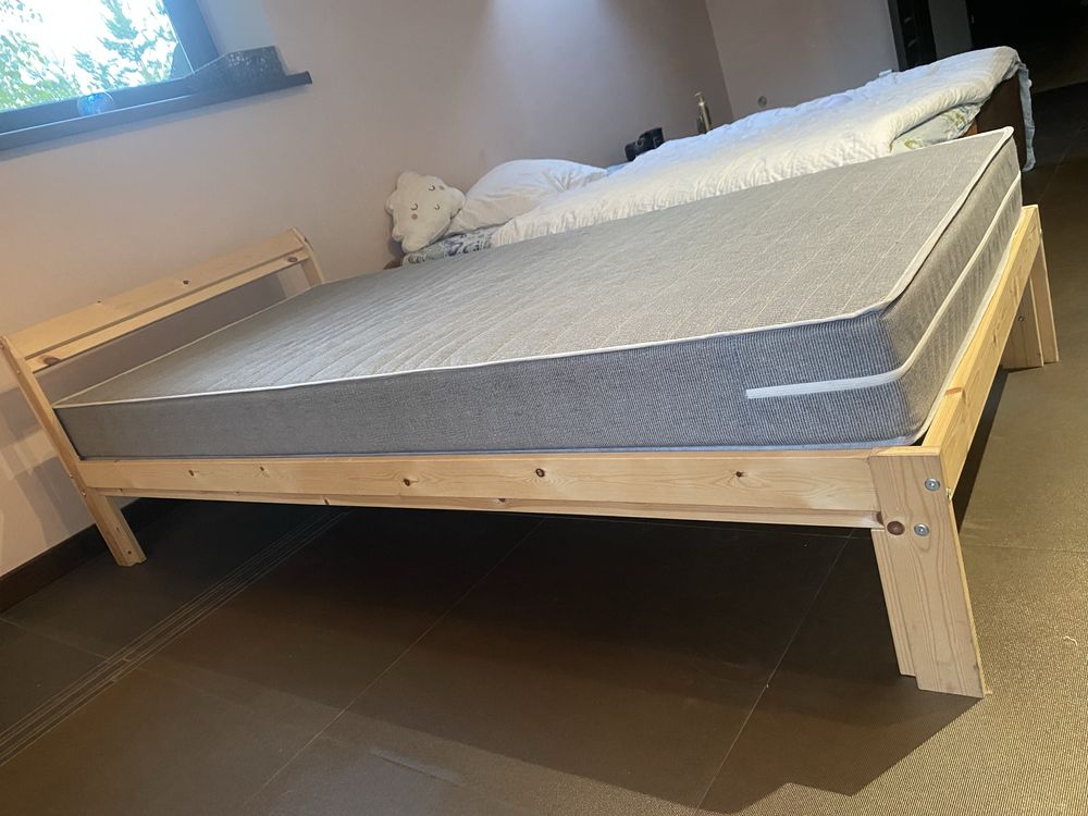 Łóżko drewniane 200x90 pojedyńcze sosnowe