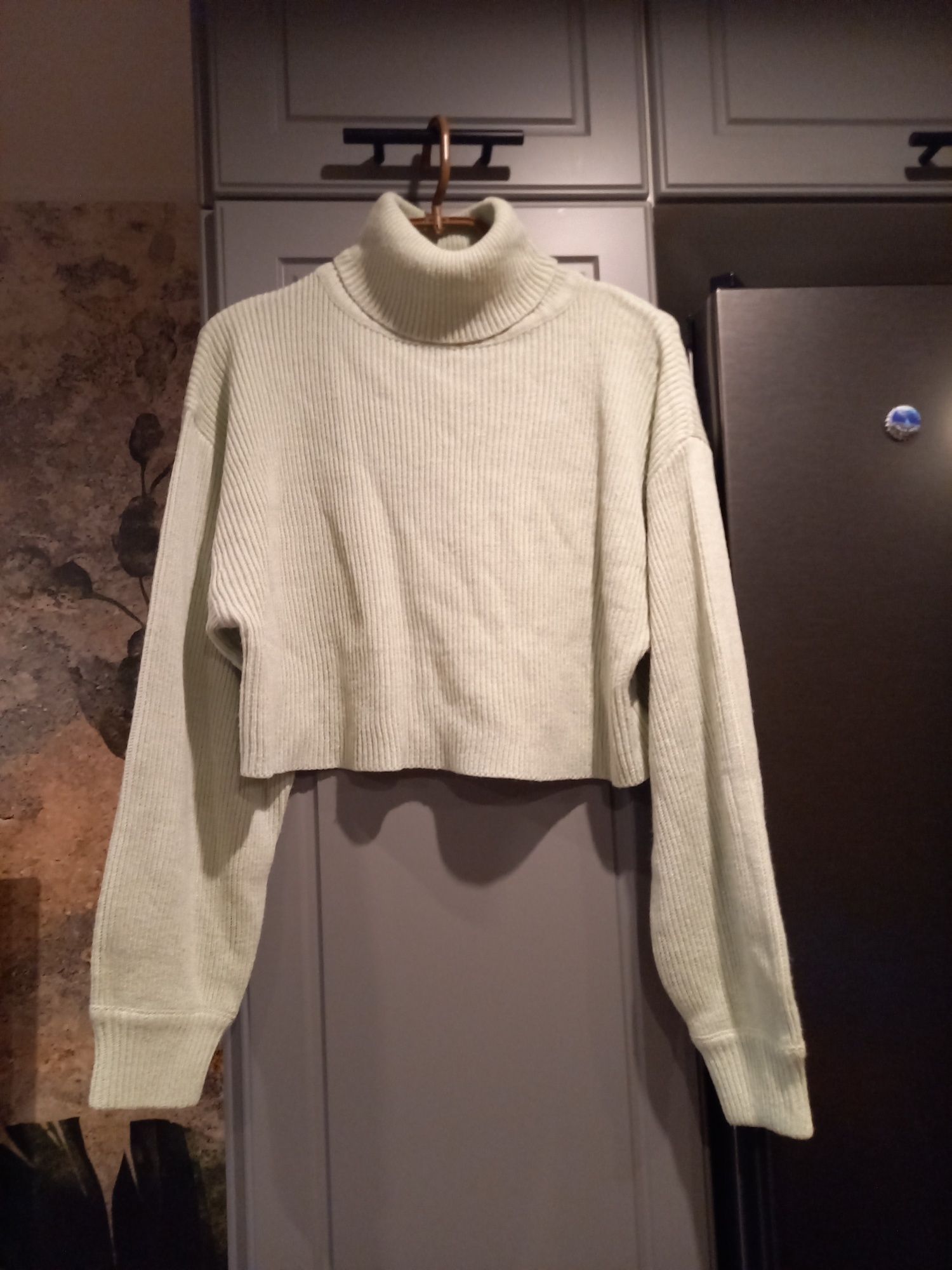 Sweterek h&m z golfem s