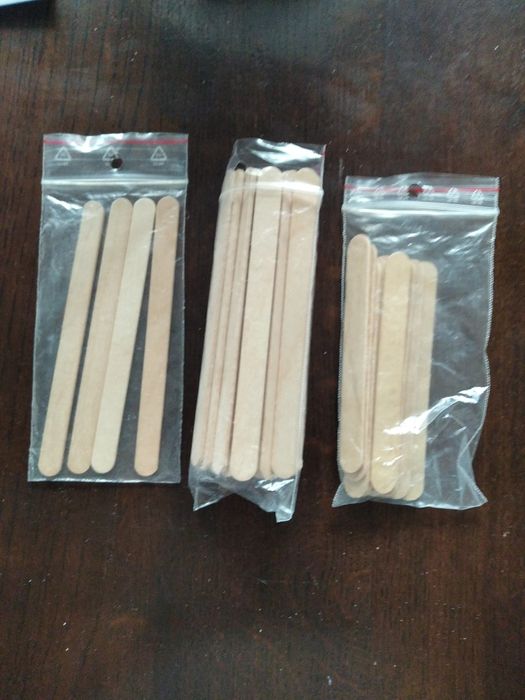 Nowe patyczki drewniane 1254 szt ,9 cm, 11 cm.