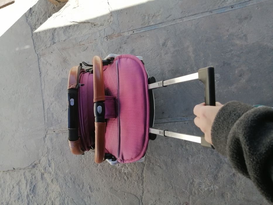 Прогулянкова коляска