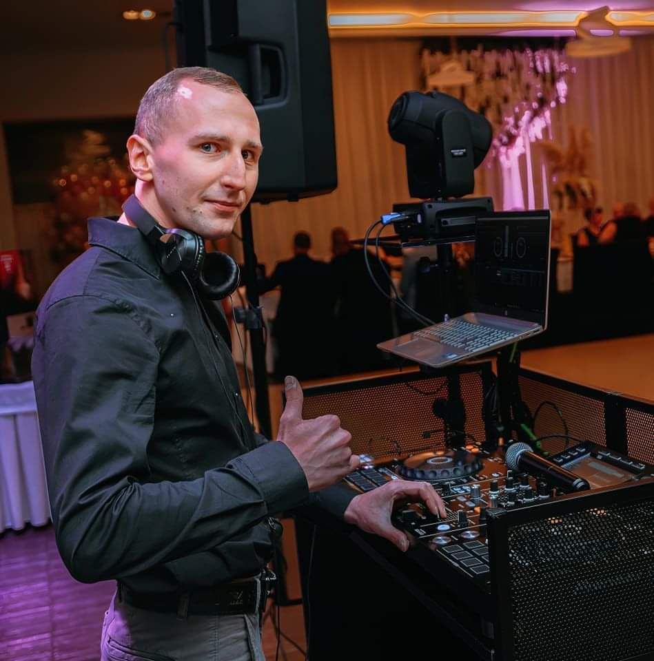 DJ , Akordeonista , Iluzjonista - oprawa muzyczna imprez
