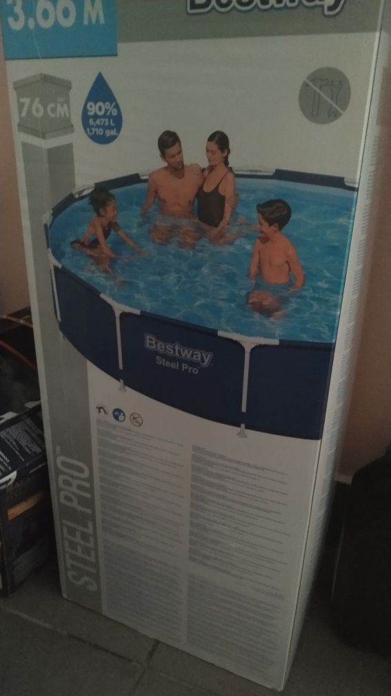 basen stelażowy Bestway 366x76. Zapakowany w oryginalny