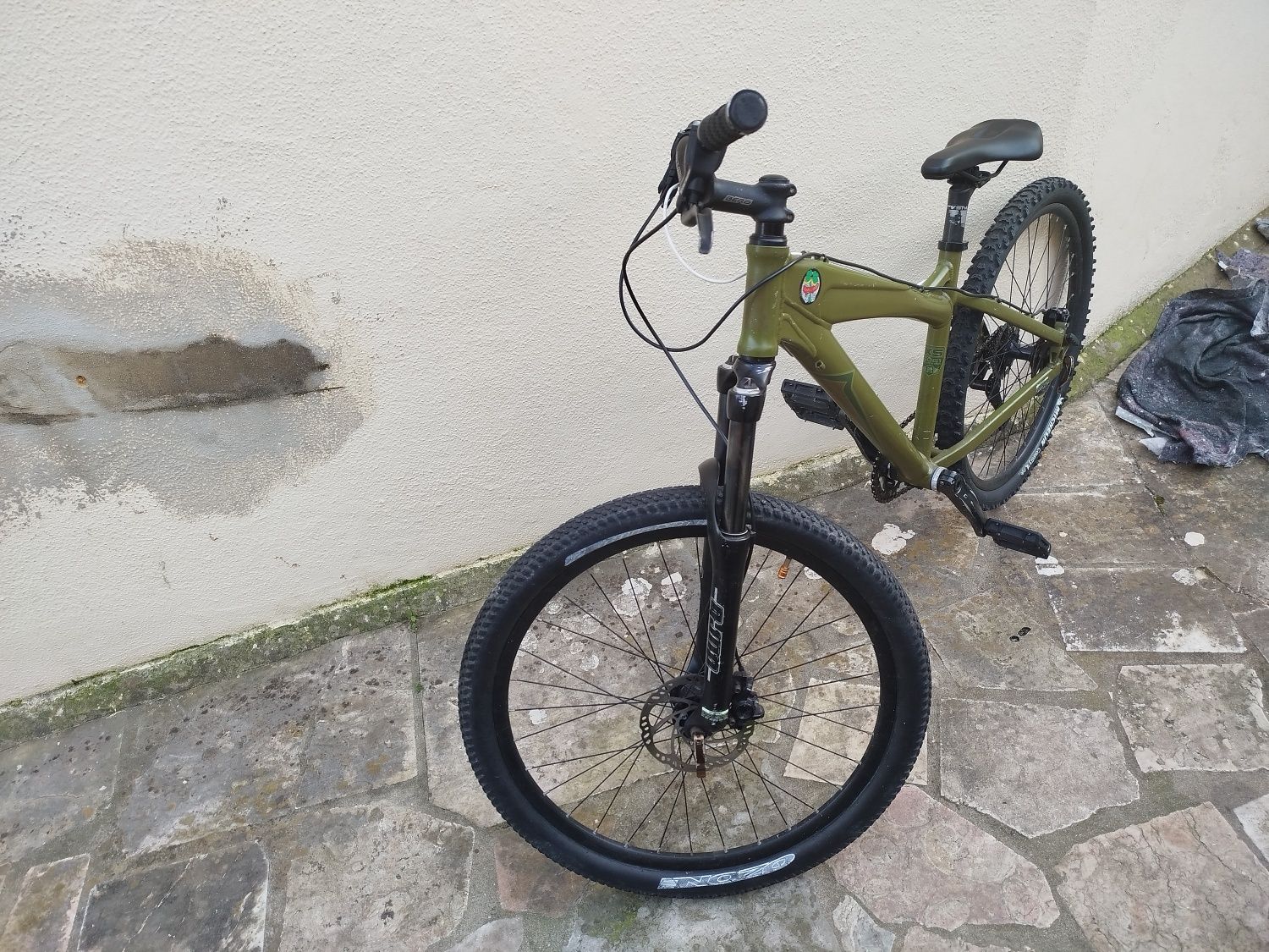 Bicicleta de BTT excelente