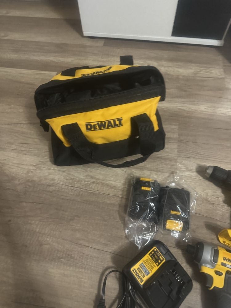 Wkrętarki DeWalt