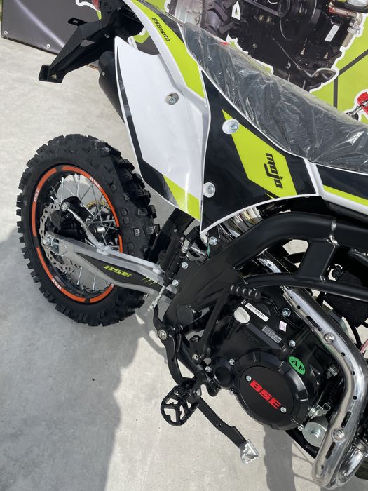 Доставка безкоштовна пітбайк BSE PH10L 140 ENDURO