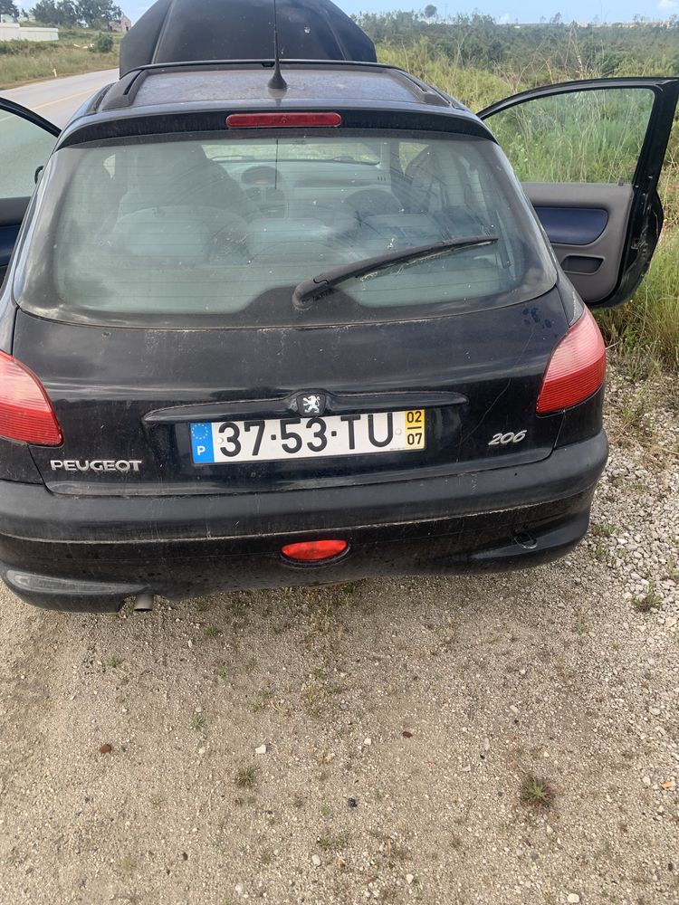 Peugeot 206- parado 2002