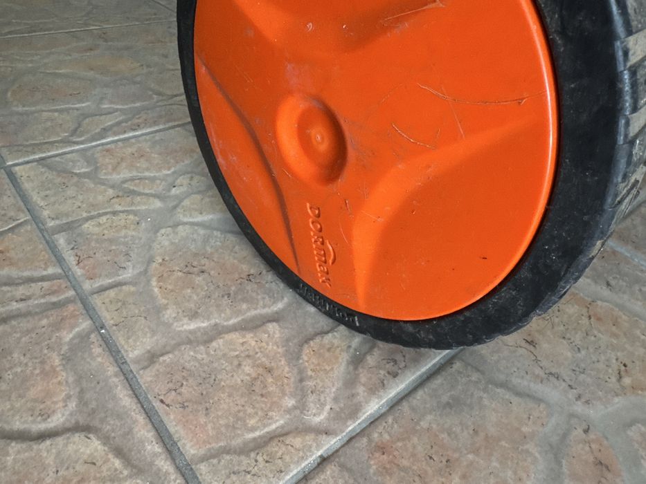 Rachador de Lenha Dormak 8 toneladas - Motor e Hidráulico impecáveis