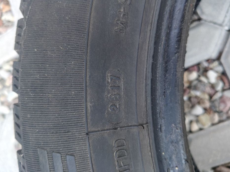 Opony zimowe 205/60 R16 2szt.