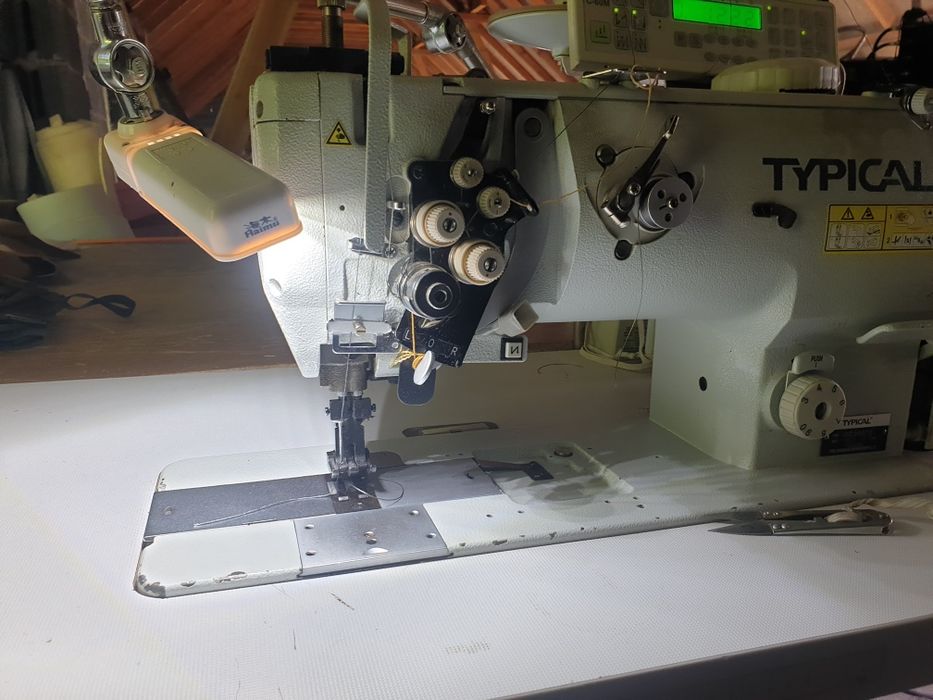 Maszyna typical dwuigłowa