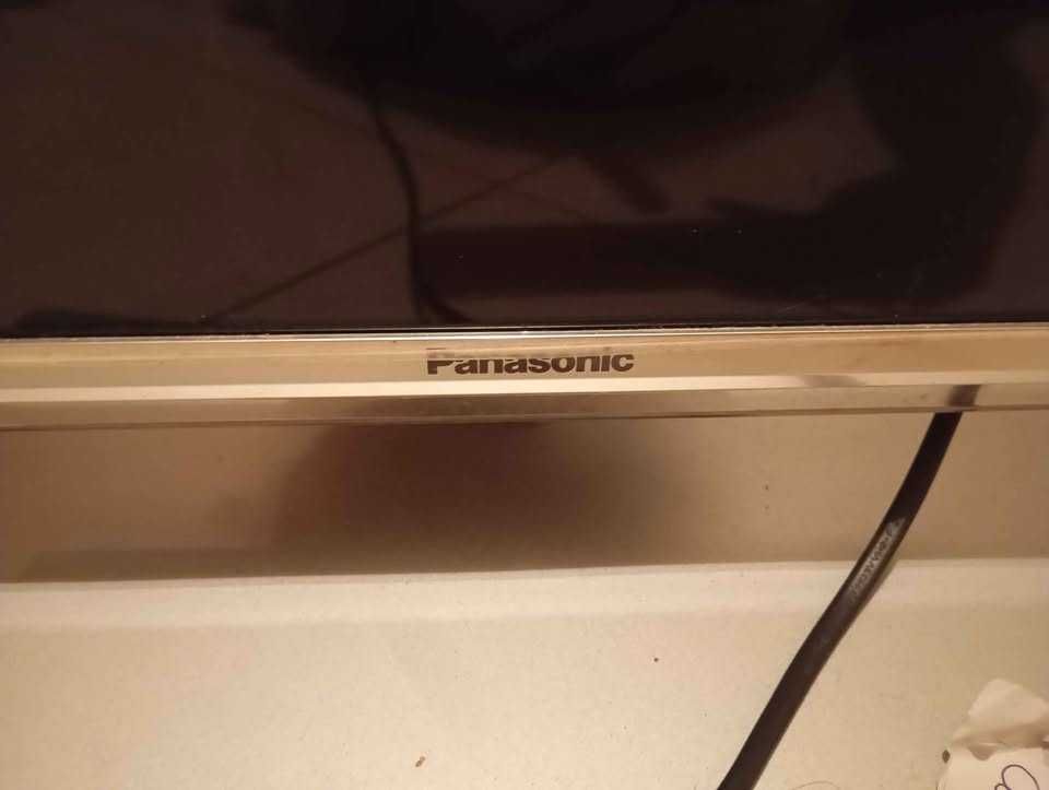 Vendo Televisão 42''
