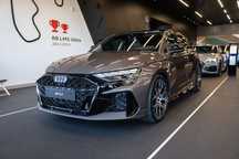 Audi RS3 Sportback Dach szklany panoramiczny, Skóra Feinnappa pikowana w sześciokąty