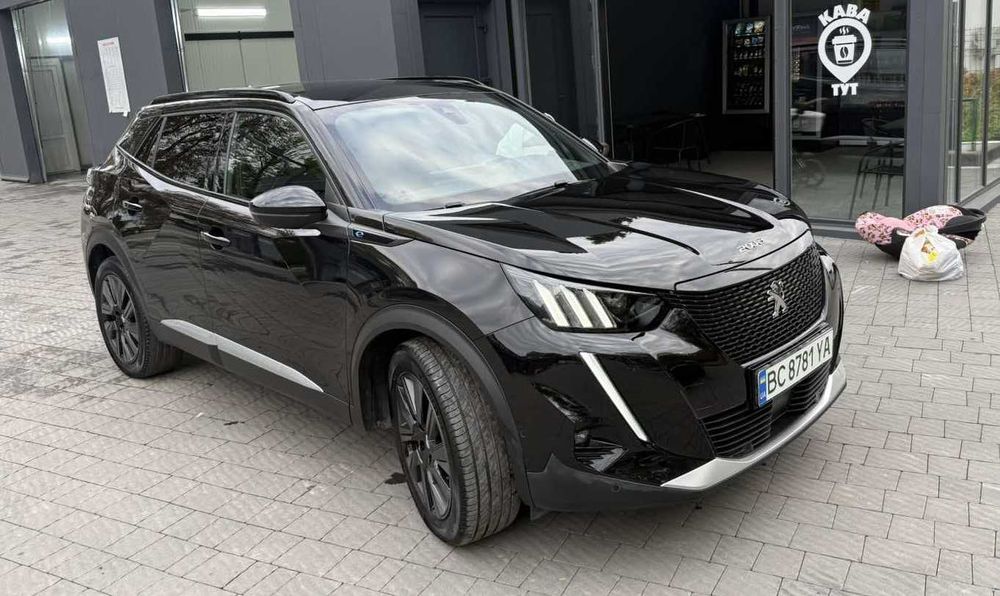 автомобіль Peugeot e-2008 GT 2020 електромобіль