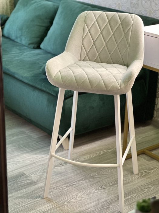 продам стілець бровіста/візажиста