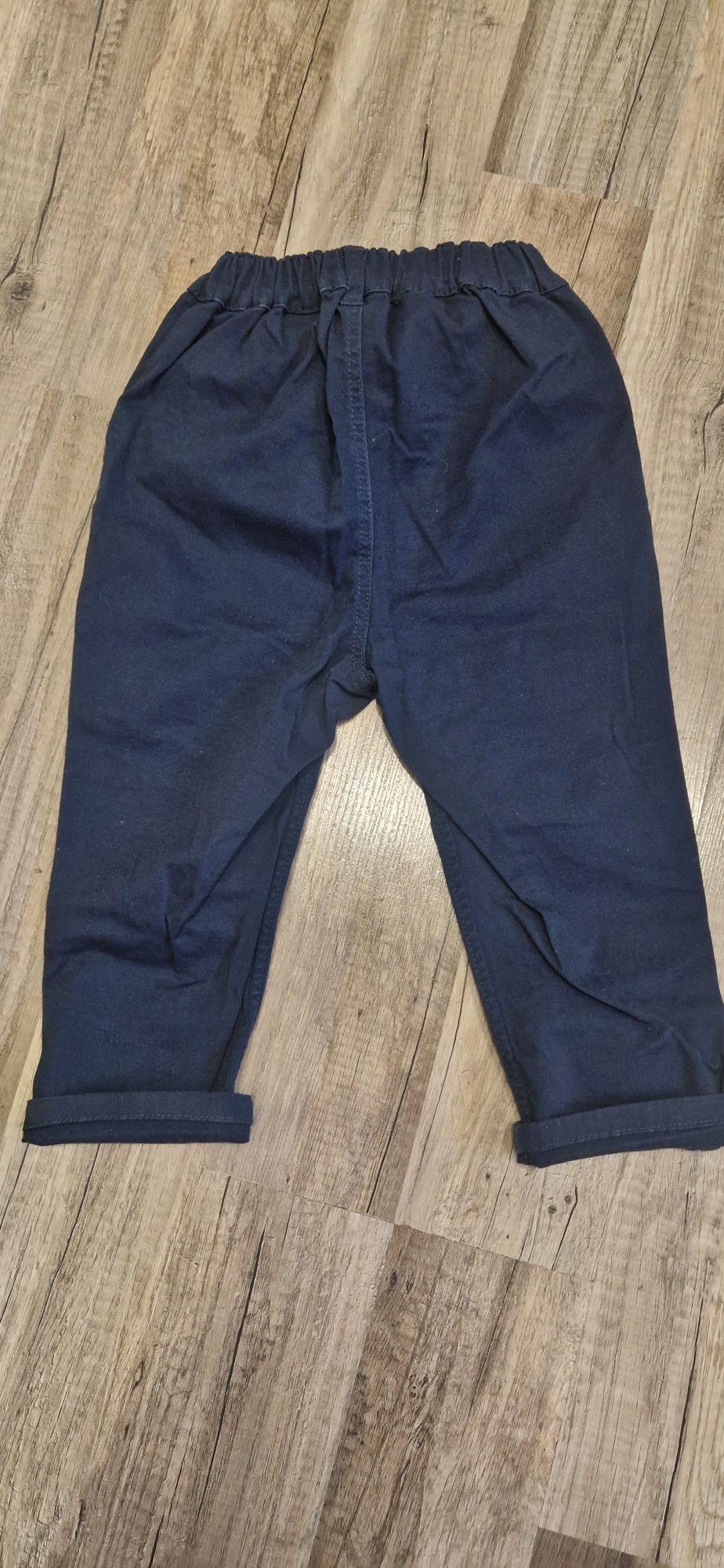 Spodnie materiałowe dla chłopca 86 H&M