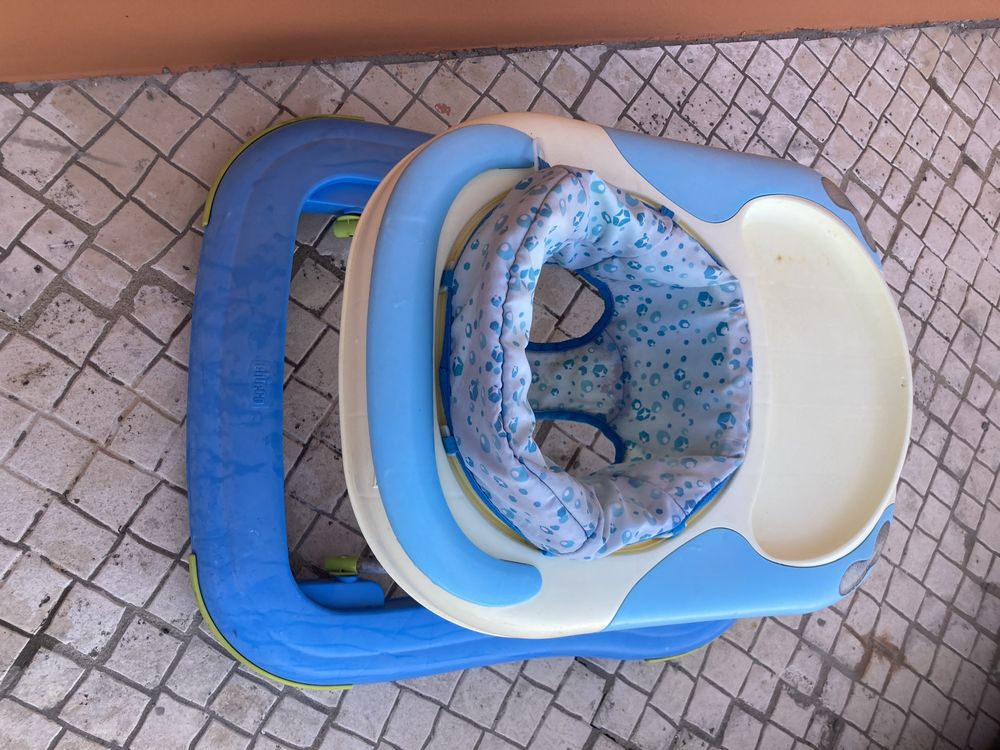 Andarilho da Chicco em bom estado