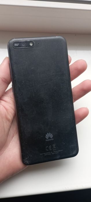 На запчасти Huawei y6 2018