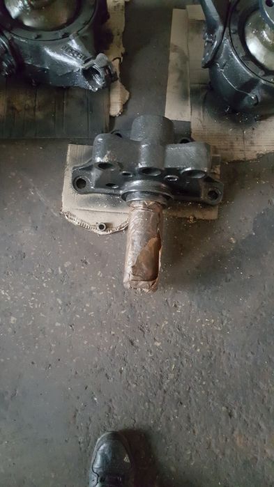 Продам кроштейн осі балансира Камаз