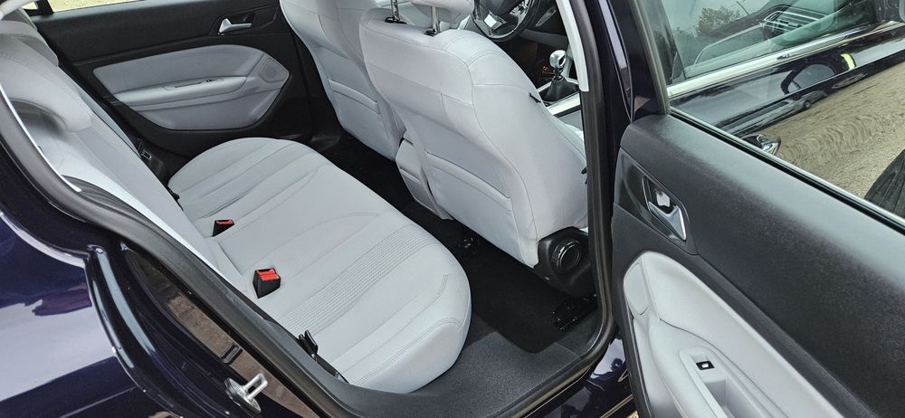 PEUGEOT 308  2014 R 1.6 HDI.Ledy.Navi.Serwis.Lakier Orginał.Raty..