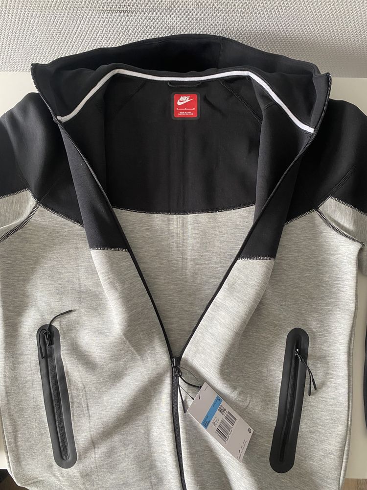 Nike Sportswear Tech Fleece Windrunner