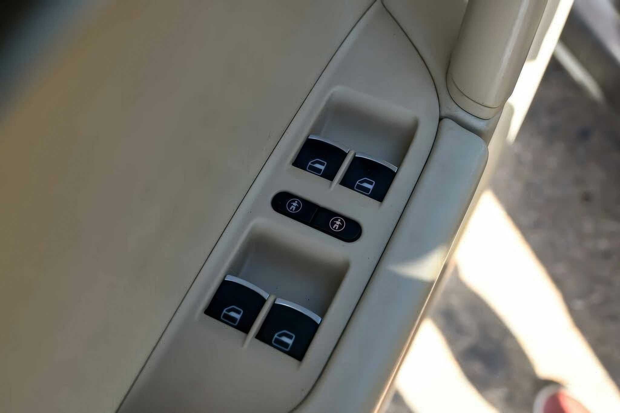 2013 Volkswagen Touareg TDI Sport