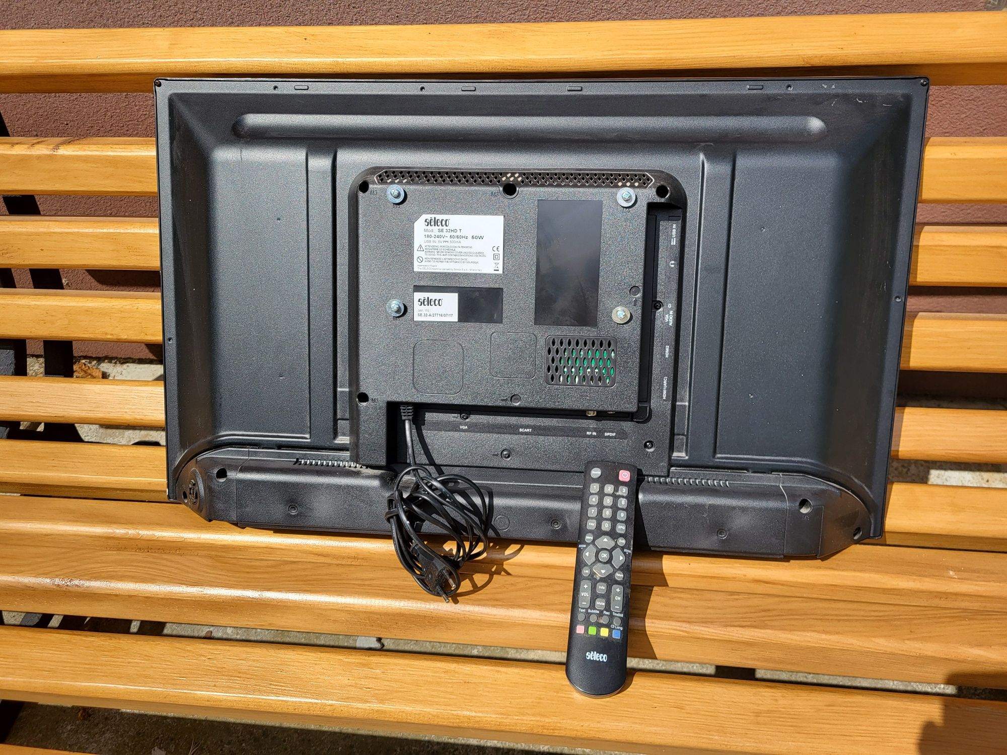 Telewizor seleco 32 cale