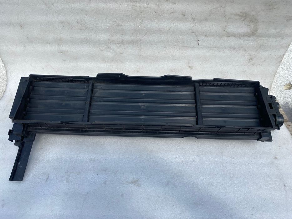 Kierownica powietrza żaluzja roleta Kia sportage V 5  21- 86961-r2000