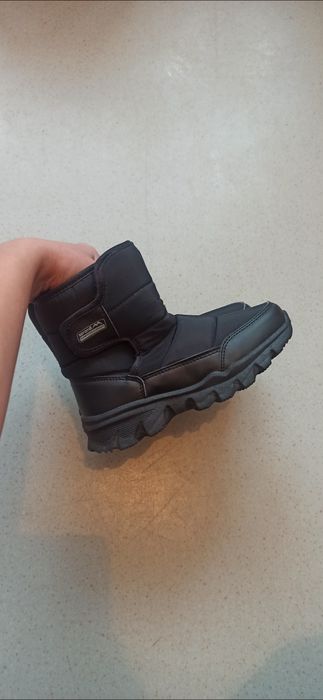 Czarne dziecięce unisex buty śniegowce trzewiki zimowe 31 Sprandi