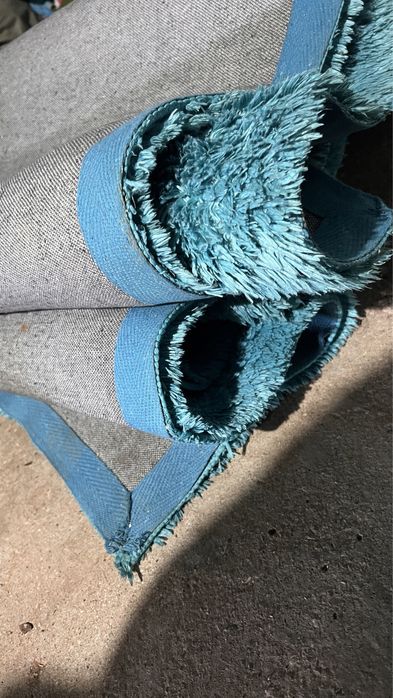 1 Carpete + 3 tapetes azul turquesa