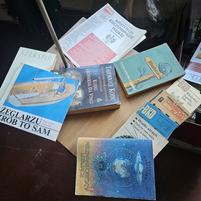 Oddam książki ze zdjęcia