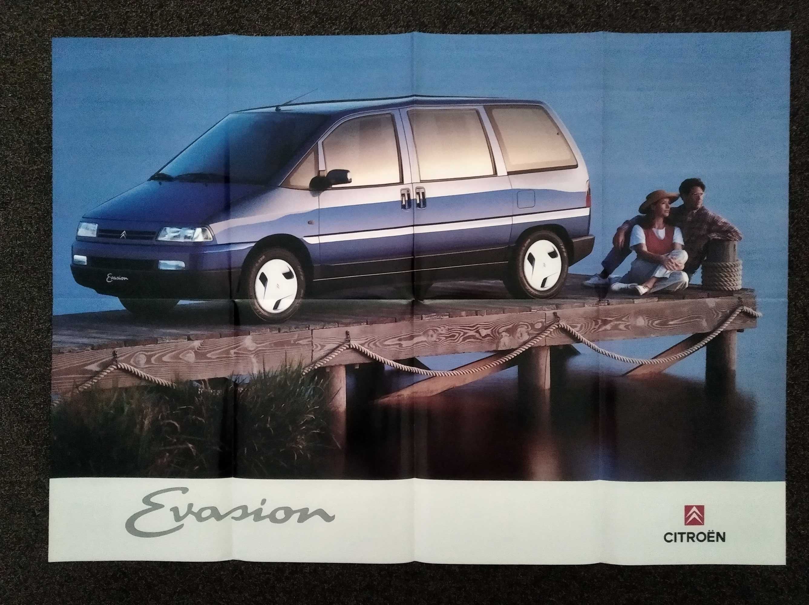 Catálogos de automóveis dos anos 90